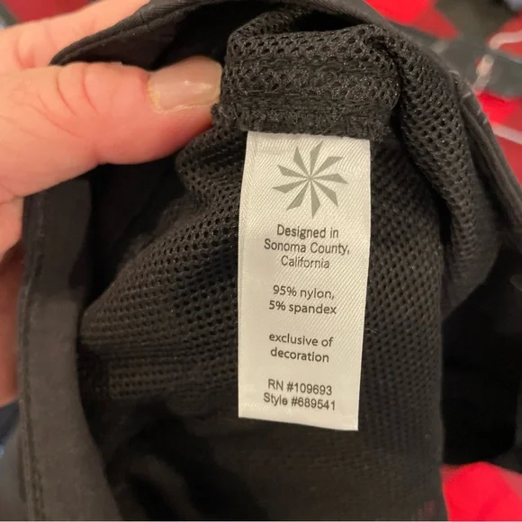 Athleta black active & everyday pants Women 10 Like New - Picture 14 of 14